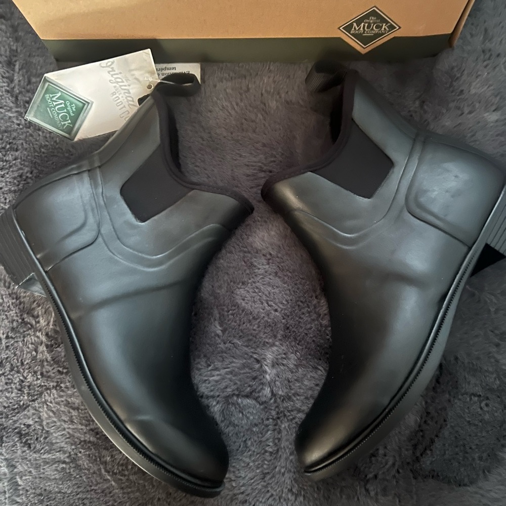 SALE Muck Boots